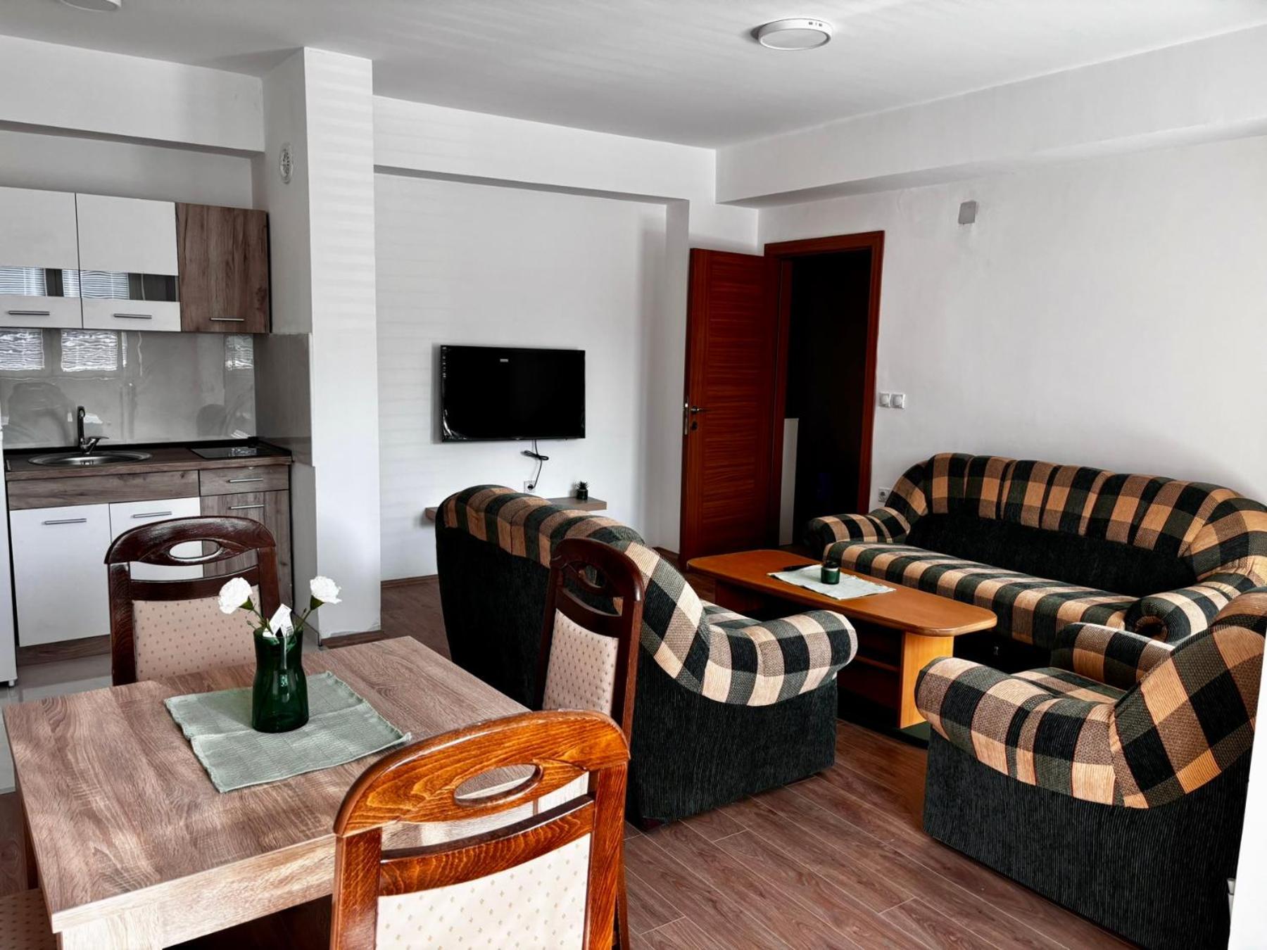 Central Comfort- Fresh & Modern Bitola Esterno foto